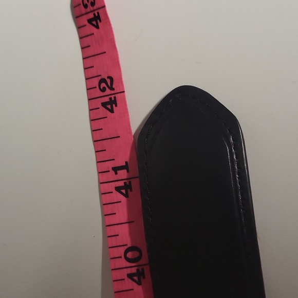 Tommy Hilfiger leather belt - Picture 3 of 6